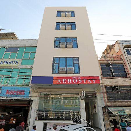 Hotel Aero Stay New Delhi Exterior photo