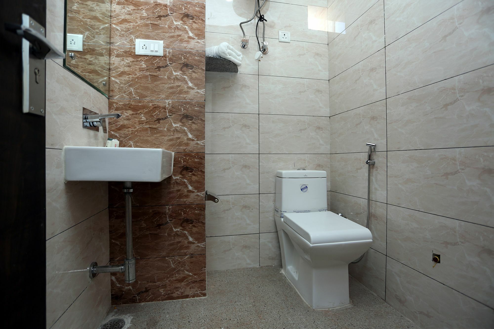Hotel Aero Stay New Delhi Exterior photo